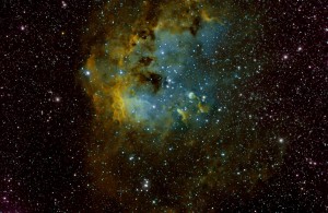 IC 410 - H-alpha emission and reflection nebulae - Star birth region - Colored using the "Hubble Pallet"